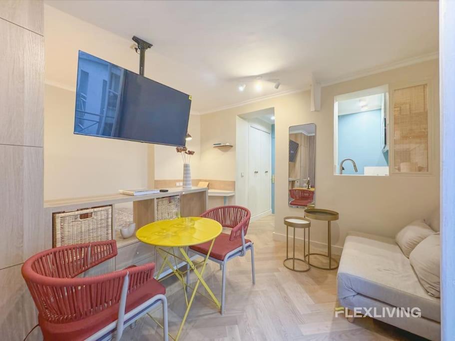 Luxury Studio In City Center Paris Bagian luar foto